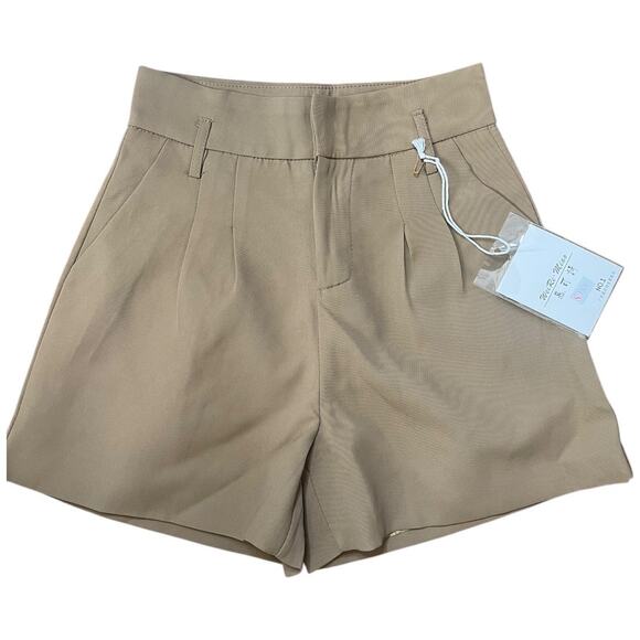 WeiRe Miao tan khaki high waist pleated front dress shorts w/ pockets small NWT - Picture 1 of 6